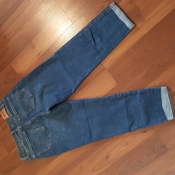 SIGNATURE by LEVI STRAUSS "Heritage BOYFRIEND" Dark Wash, Cuffed, Cropped Jeans - Picture 5 of 9